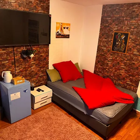 Brick & Coffee - Private Double - Shared - Center * Дортмунд