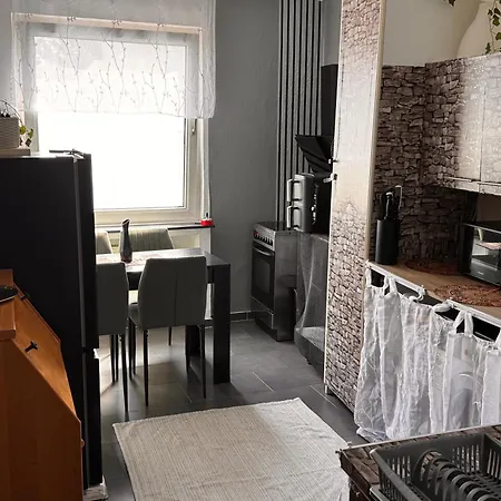 Brick & Coffee - Private Double - Shared - Center Апартаменты *